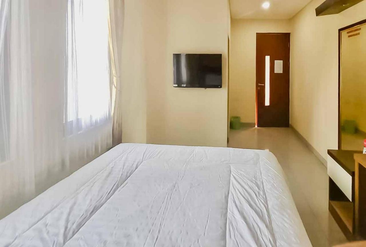Hotel Reddoorz @ Jalan Raya Kaliwungu Selatan Kendal Zewnętrze zdjęcie